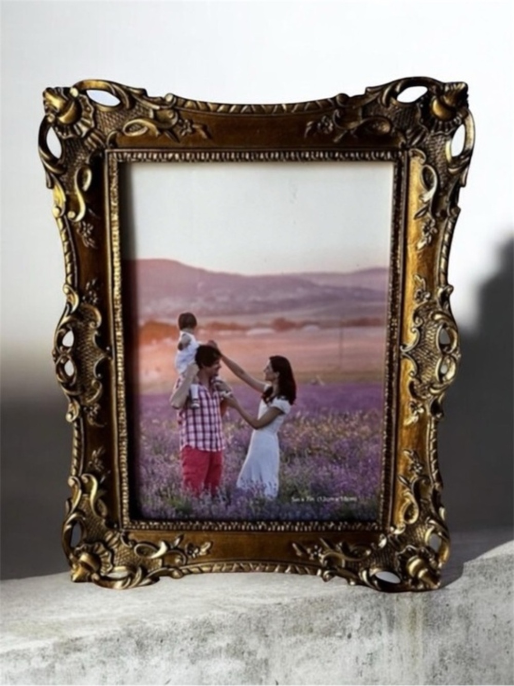 Elegant Gold Ornate lace Picture Frame for 5”x7” photo
